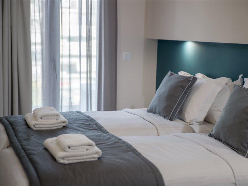 Hotel The Convo Athens Riviera Extérieur photo
