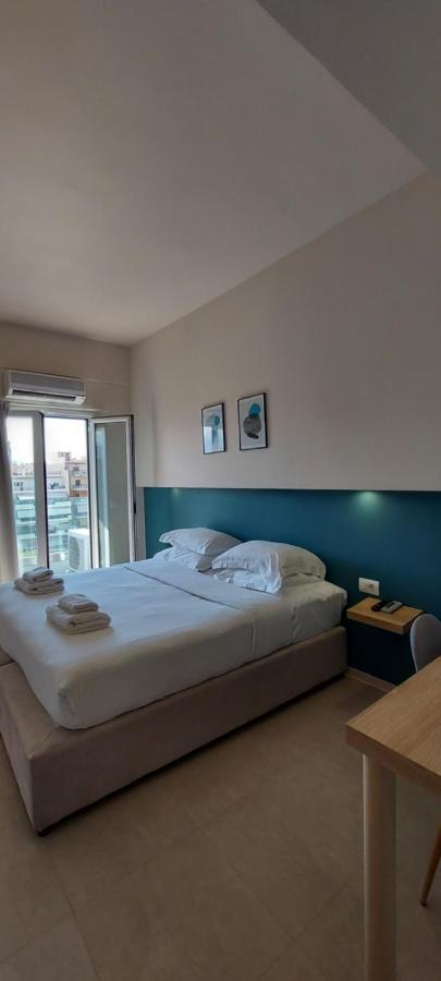 Hotel The Convo Athens Riviera Extérieur photo