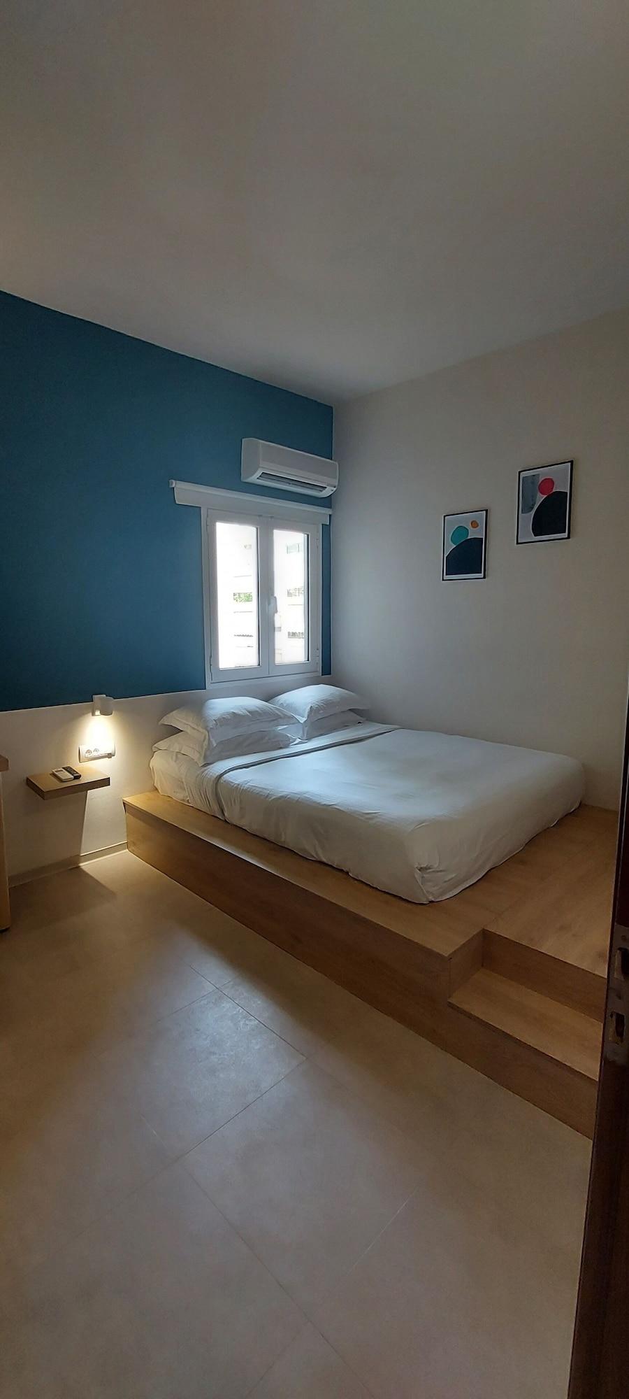 Hotel The Convo Athens Riviera Extérieur photo