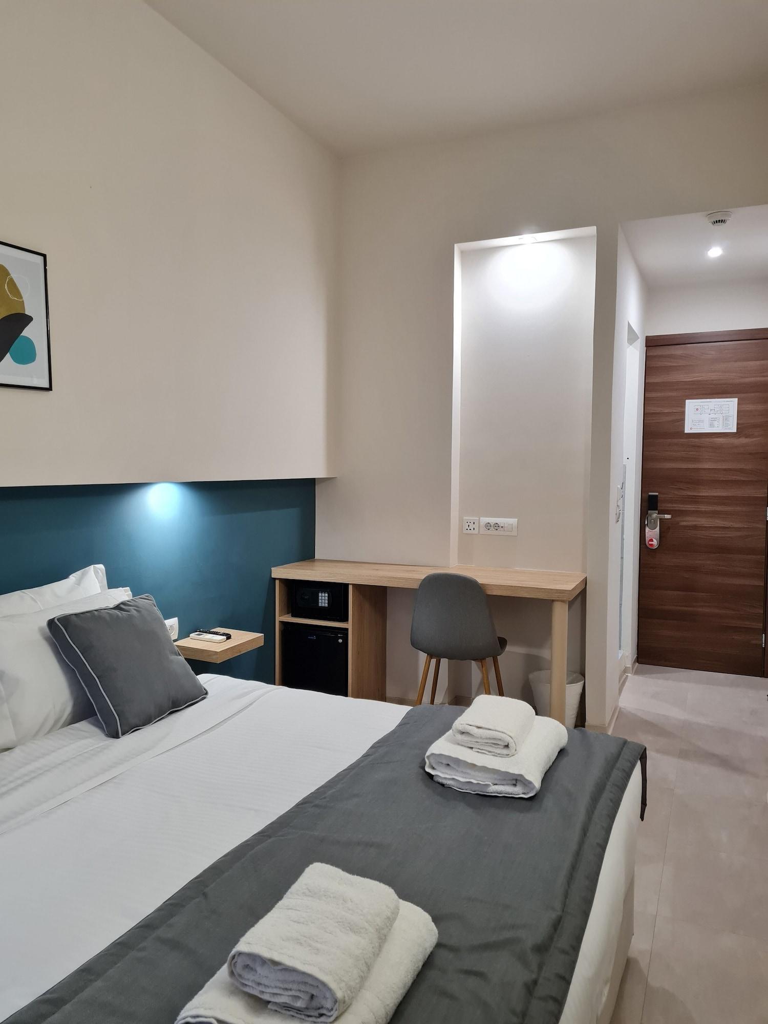 Hotel The Convo Athens Riviera Extérieur photo